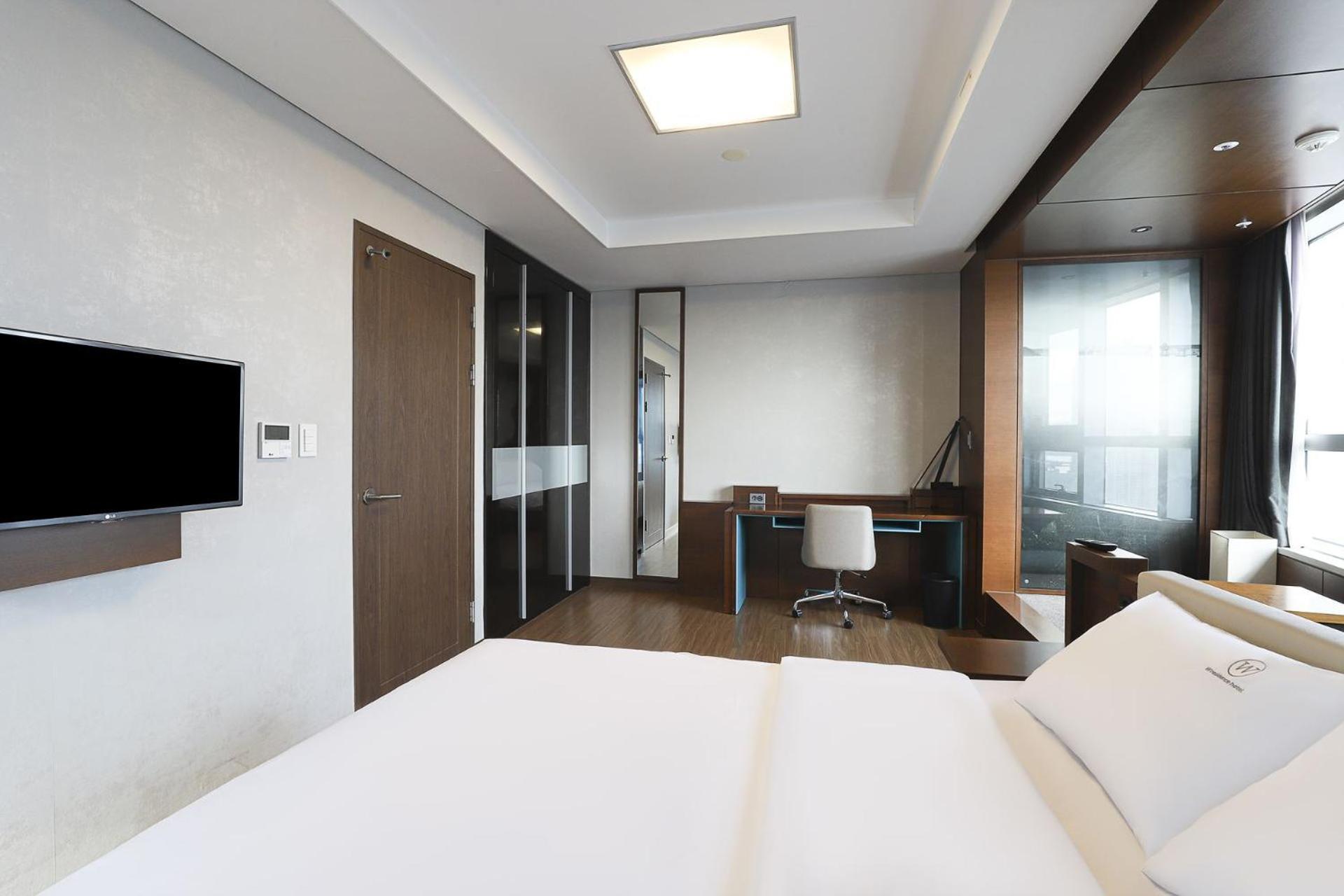 W Residence Hotel Busan Buitenkant foto