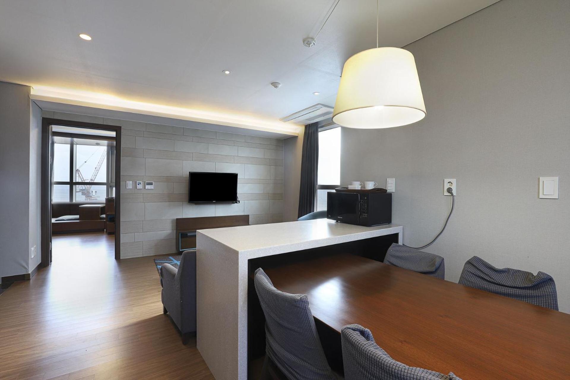 W Residence Hotel Busan Buitenkant foto