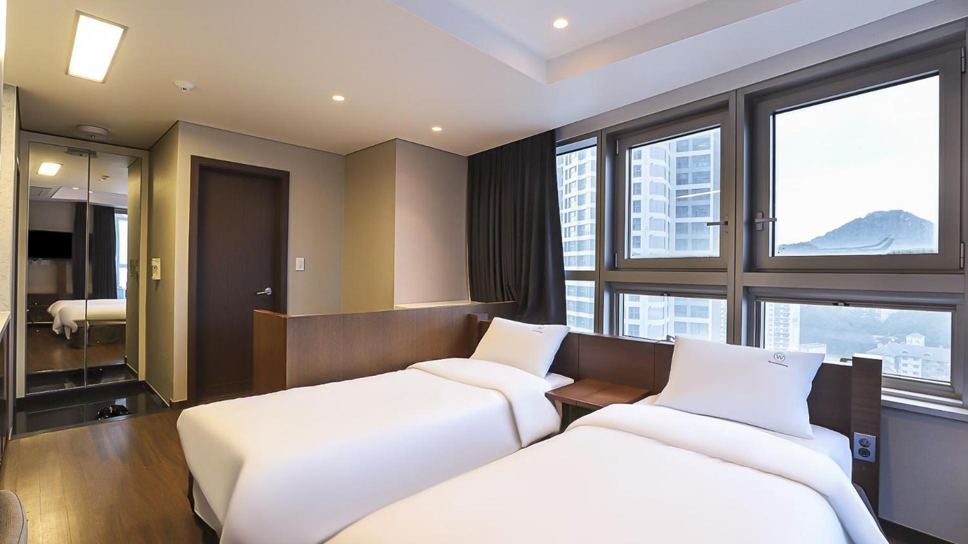 W Residence Hotel Busan Buitenkant foto